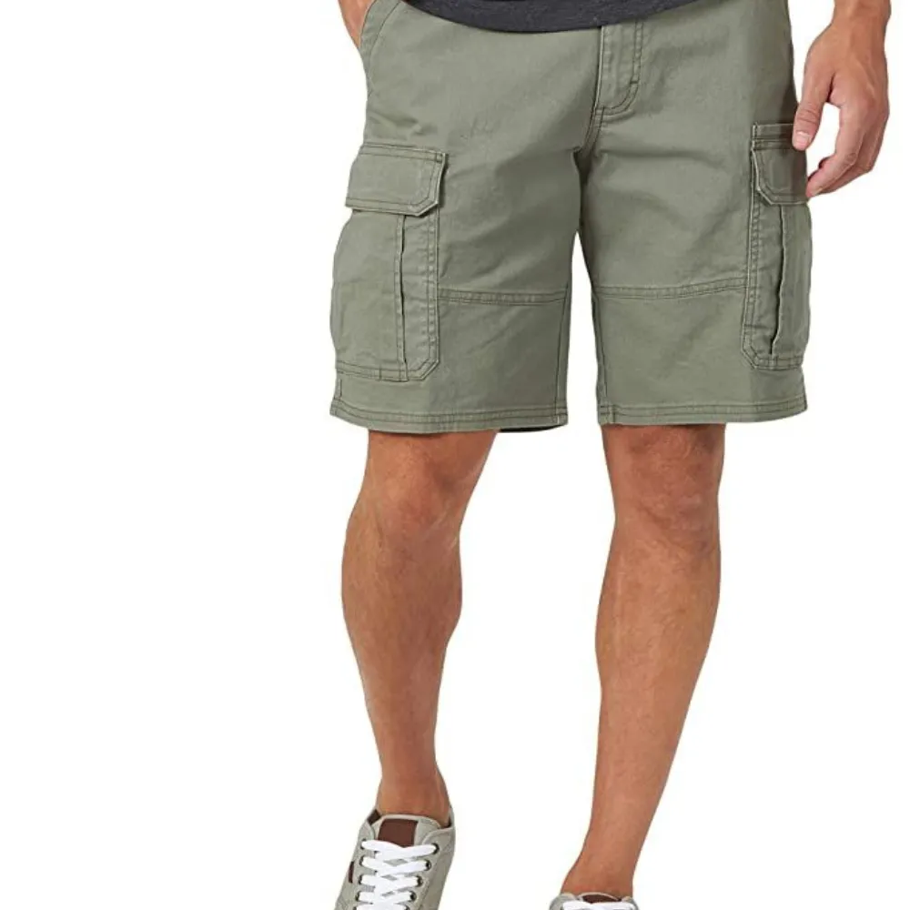 The Complete Guide to Pants for Short Men: Finding the Perfect Fit
