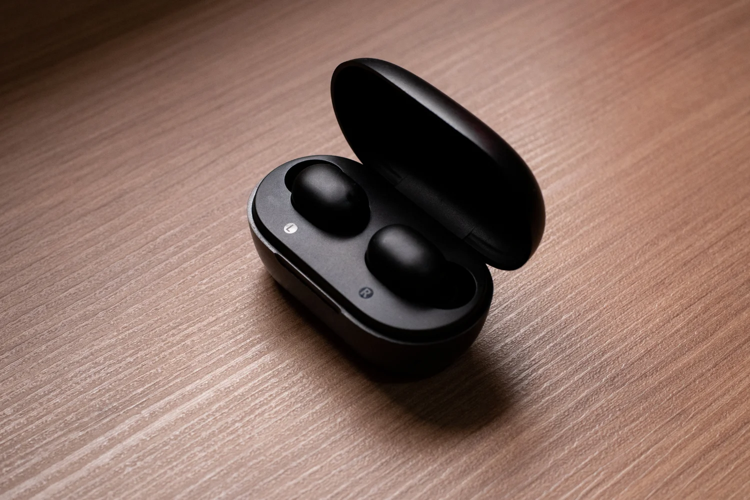 Ringing in Ear with Ear Plugs: Which Solutions Should You Choose in 2025?