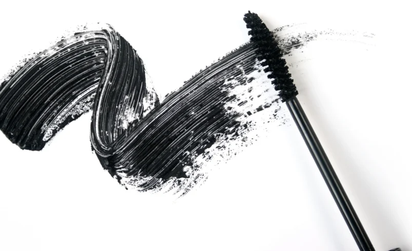 Finding the Best Mascara for Sensitive Eyes in 2025